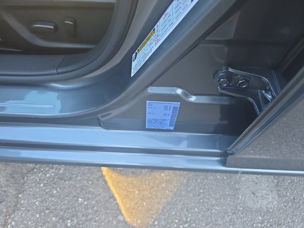 Used 2025 Nissan Altima 2.5 SV FWD image 26