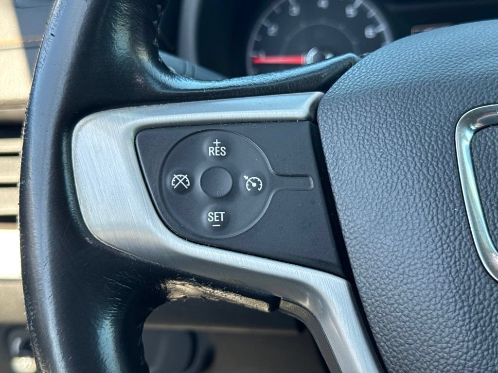 Used 2018 GMC Terrain SLE FWD image 25