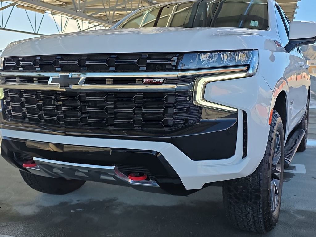 Used 2021 Chevrolet Tahoe Z71 image 32