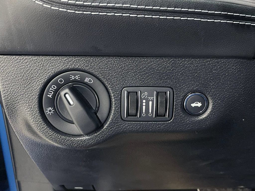 Used 2023 Dodge Challenger SRT Hellcat w/ Driver Convenience Group RWD image 75