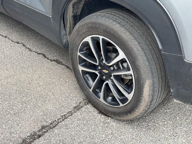 Used 2025 Chevrolet TrailBlazer LT image 9