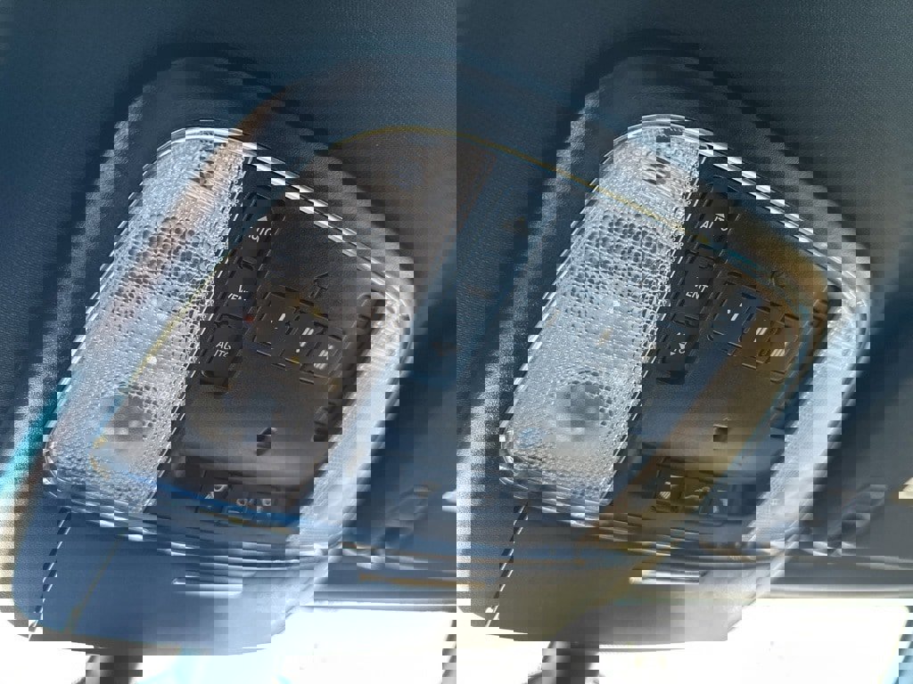 Used 2019 Jeep Grand Cherokee Altitude image 28