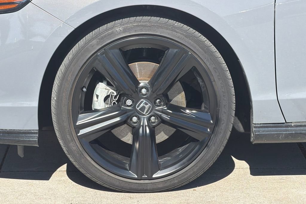 Used 2023 Honda Accord Sport image 25