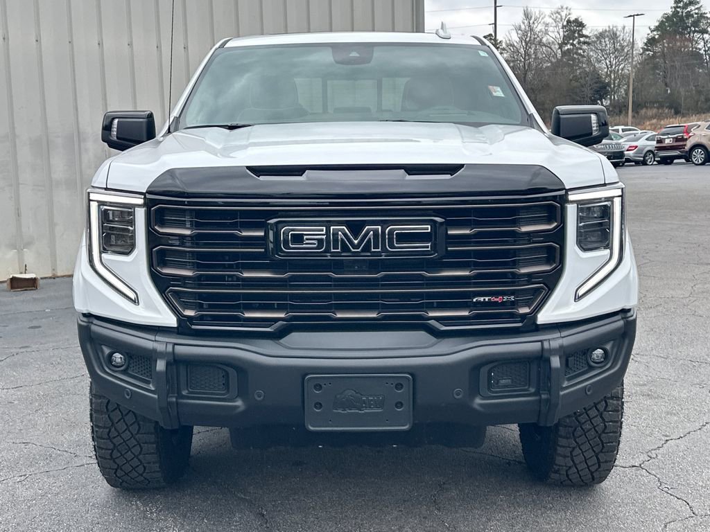 Used 2025 GMC Sierra 1500 AT4X image 3