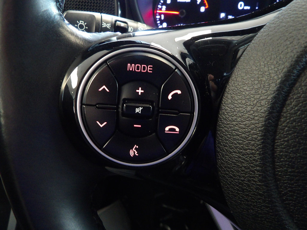 Used 2022 Kia Soul X-Line FWD image 28