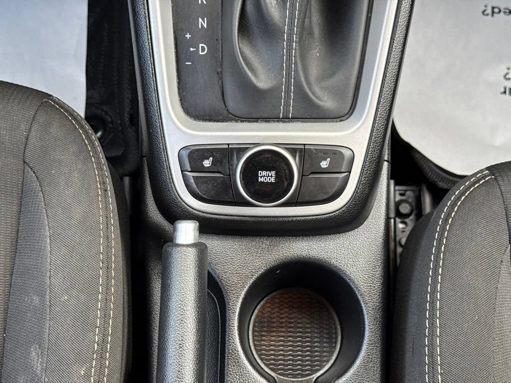 Used 2026 Hyundai Venue SEL FWD image 25