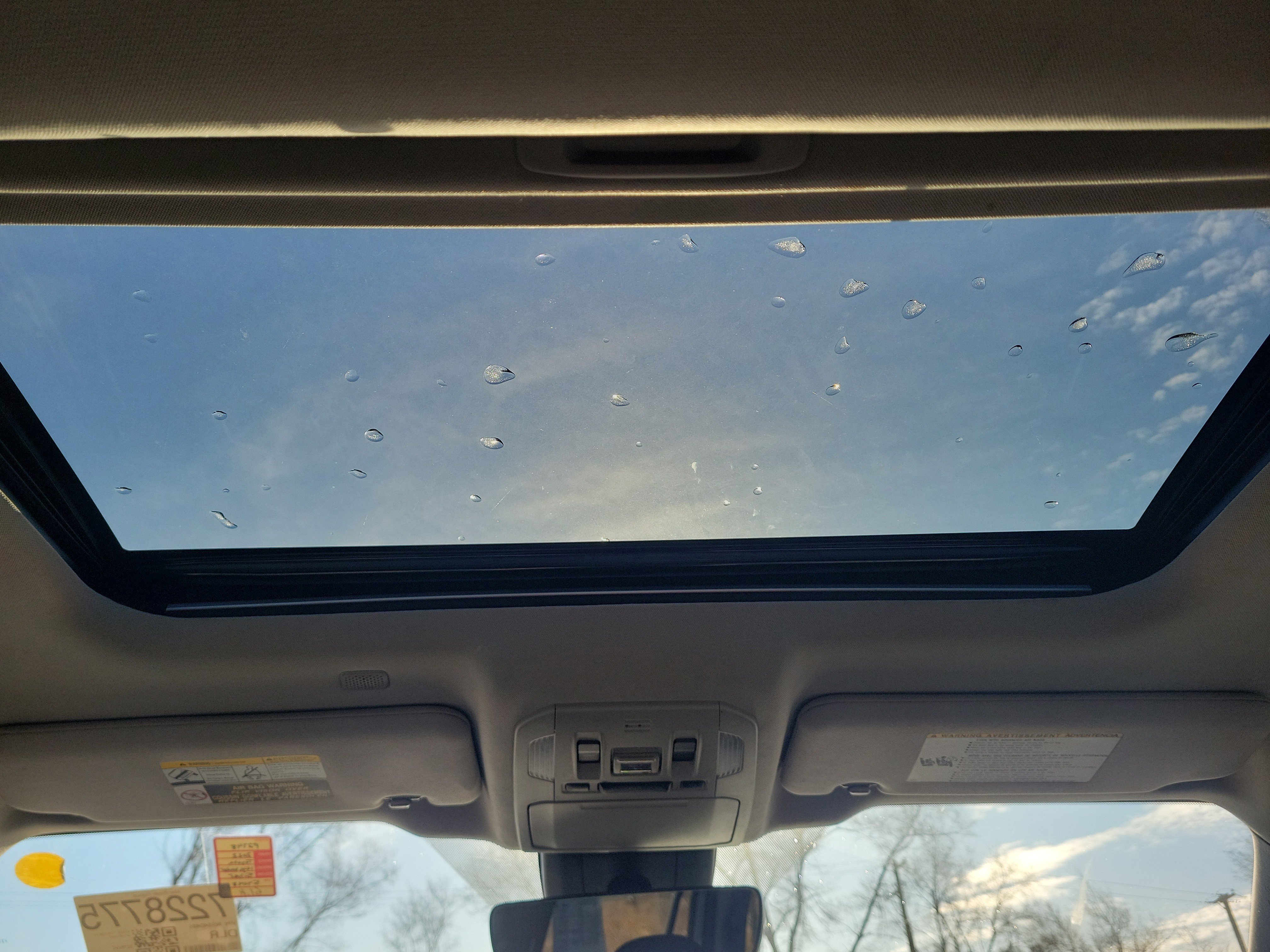 Used 2022 Toyota Highlander XLE image 15