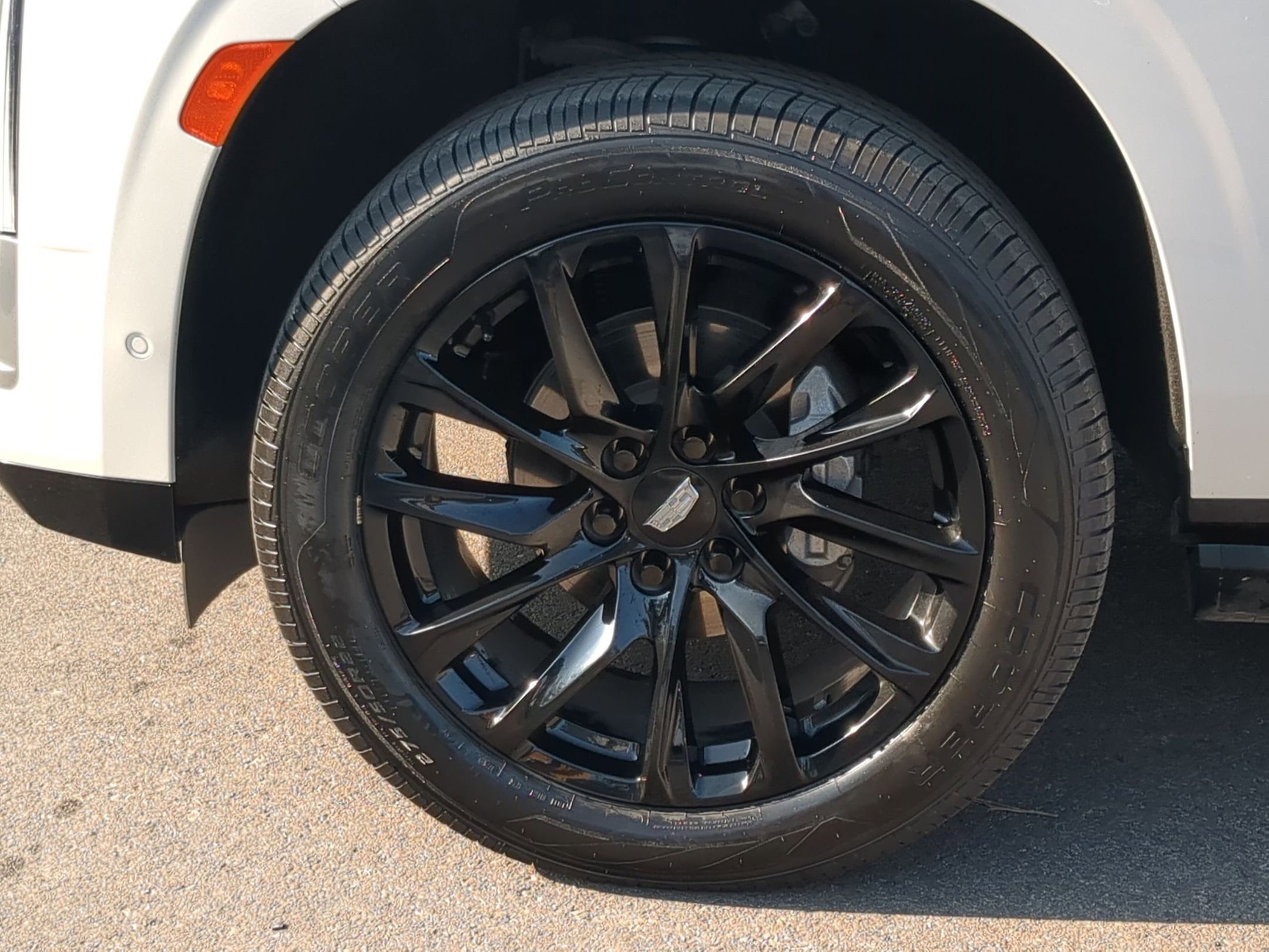 Used 2021 Cadillac Escalade Premium Luxury Platinum w/ LPO, Floor Liner Package image 9