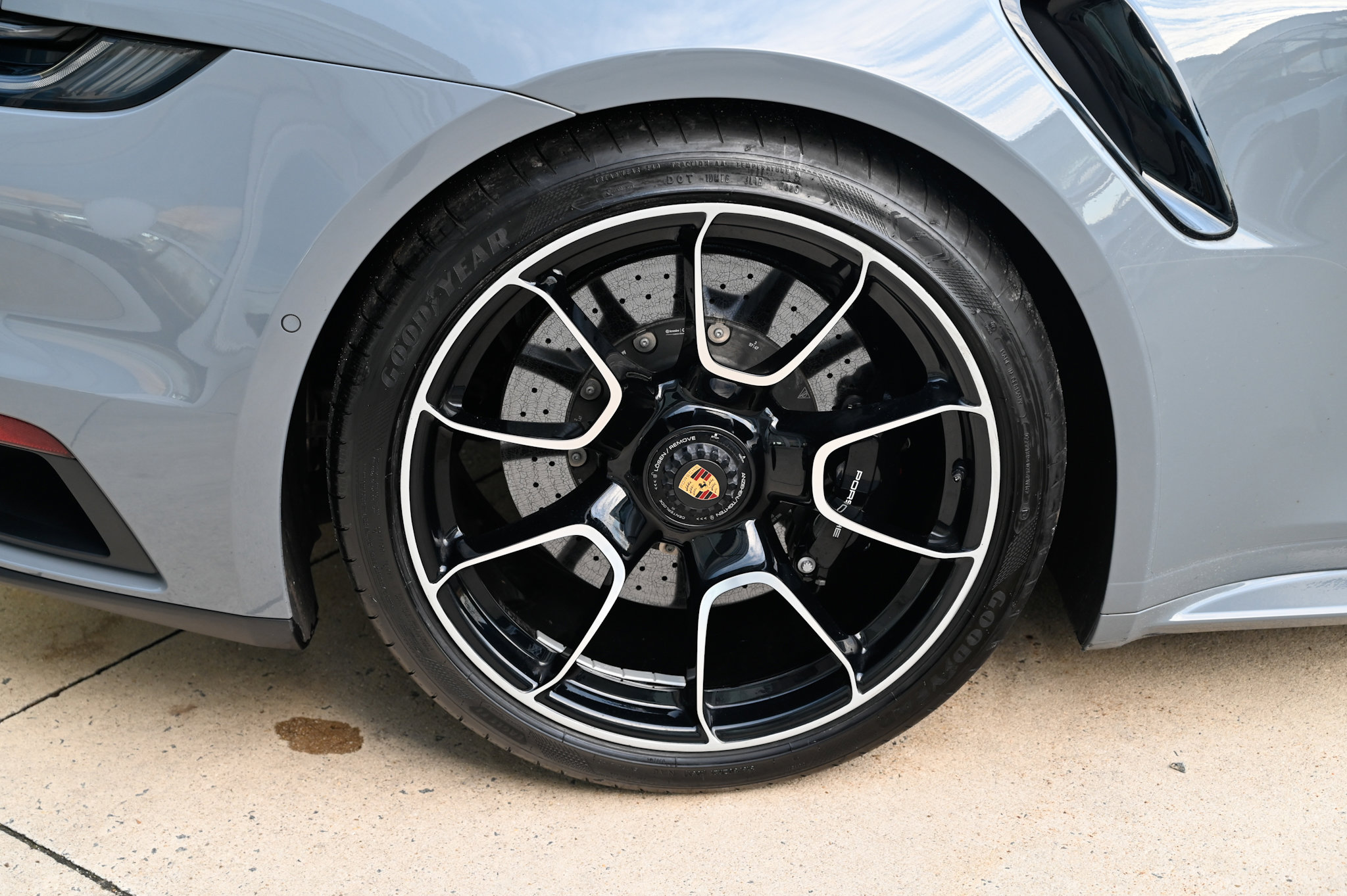 Used 2023 Porsche 911 Turbo S image 11