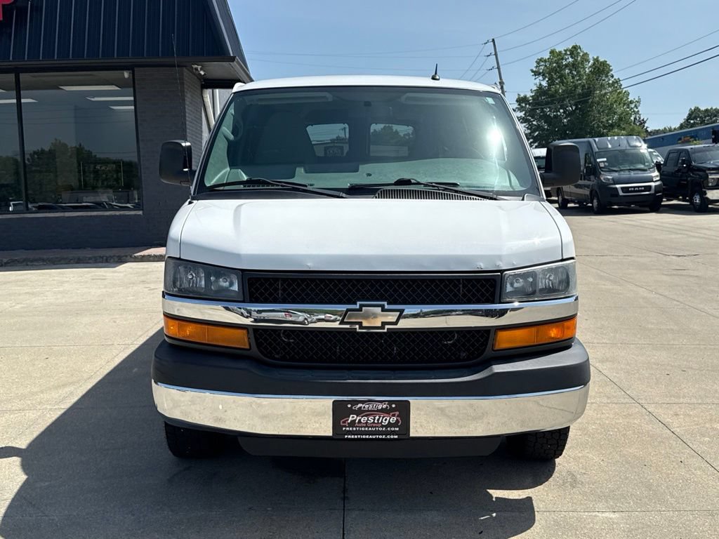 Used 2015 Chevrolet Express 3500 LT w/ LT Preferred Equipment Group RWD image 19