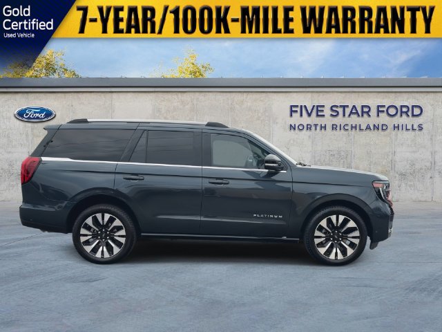 Used 2025 Ford Expedition Platinum w/ Driver's Package AWD/4WD image 11