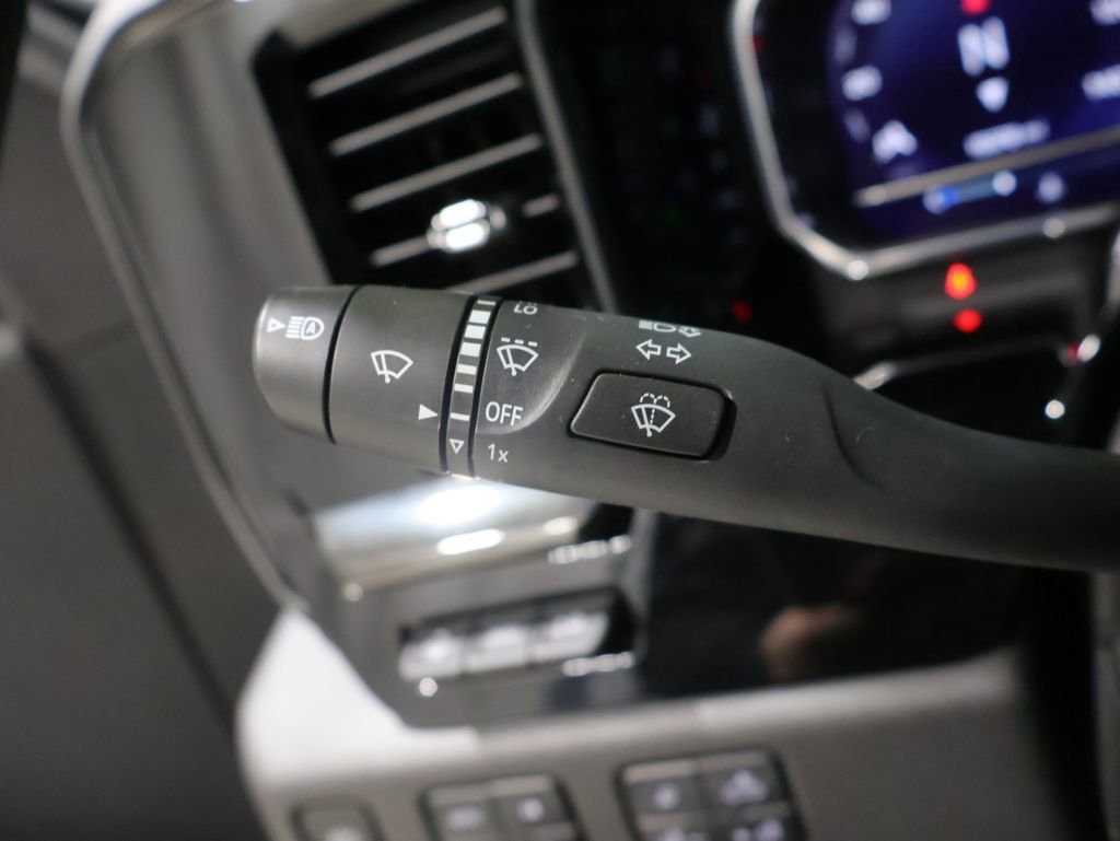 Used 2024 Chevrolet Silverado 1500 ZR2 w/ Technology Package image 39