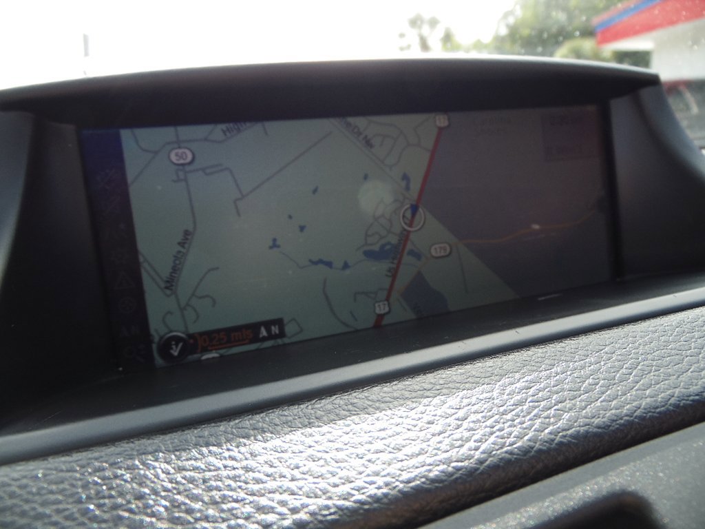 Used 2013 BMW 128i Convertible image 9
