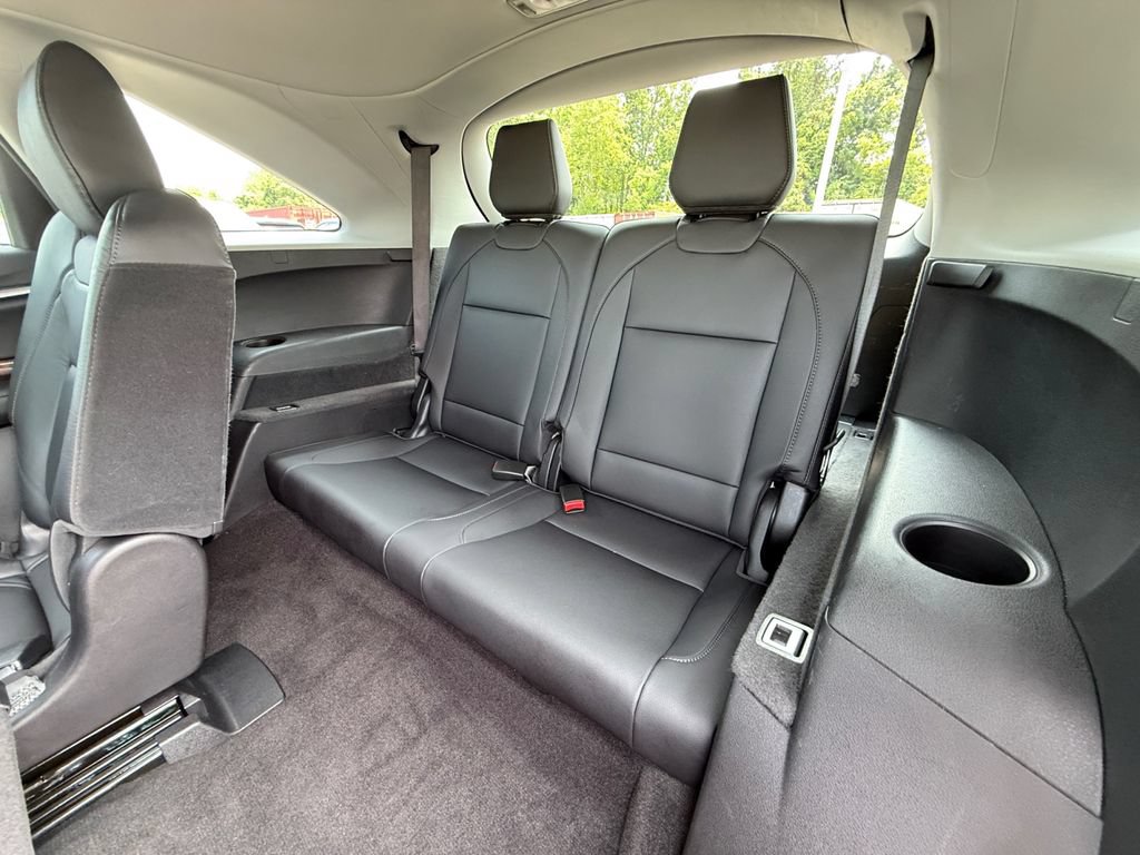 Used 2020 Acura MDX SH-AWD image 25