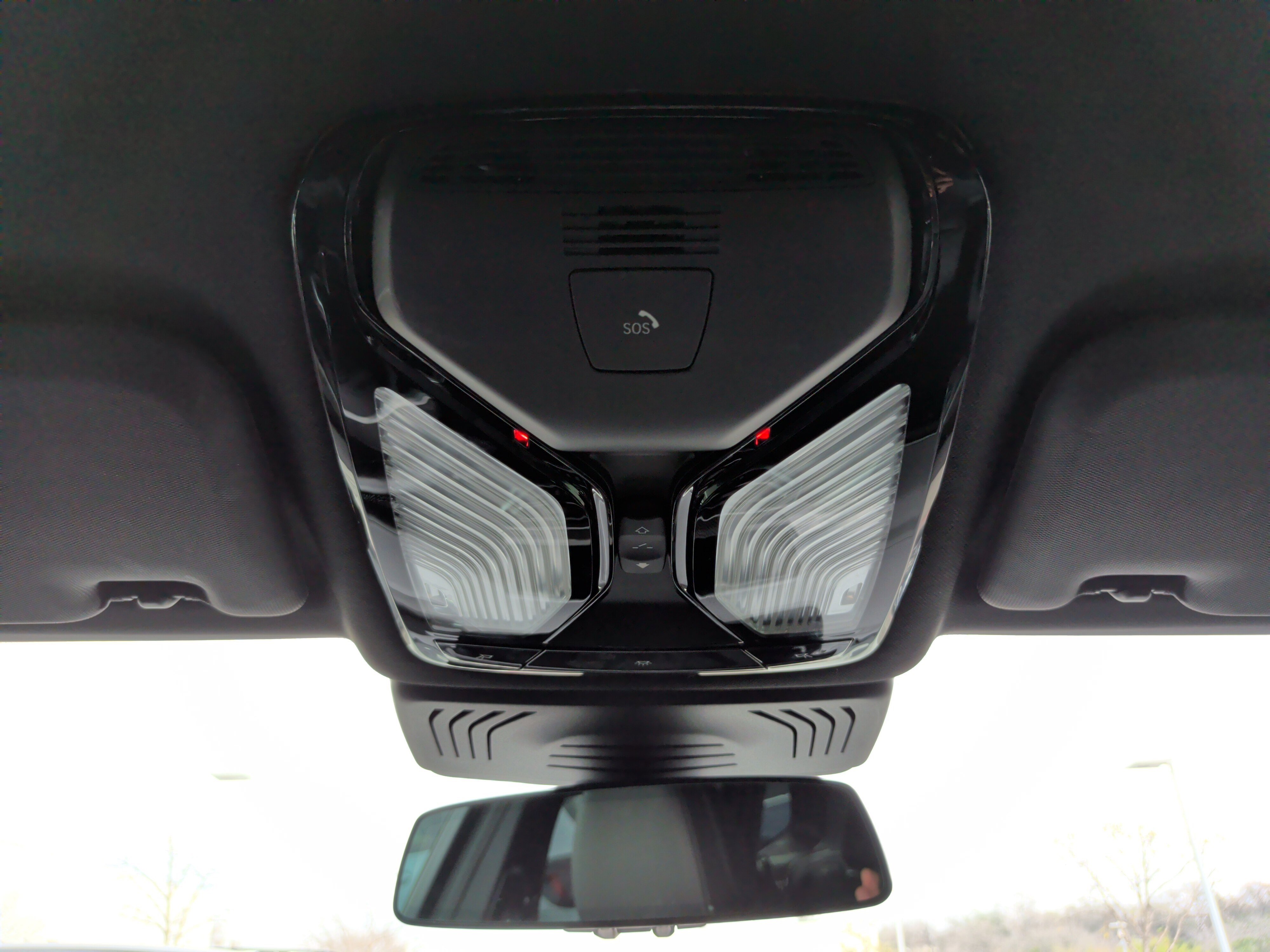 Used 2024 BMW X3 M40i w/ Premium Package image 32