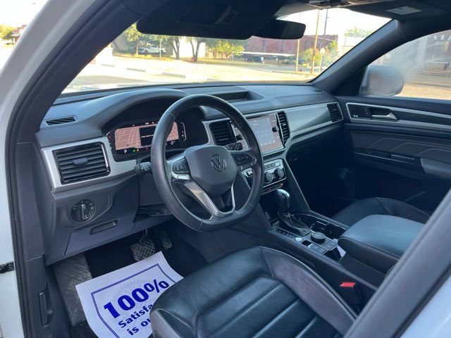 Used 2021 Volkswagen Atlas Cross Sport SEL Premium AWD/4WD image 15