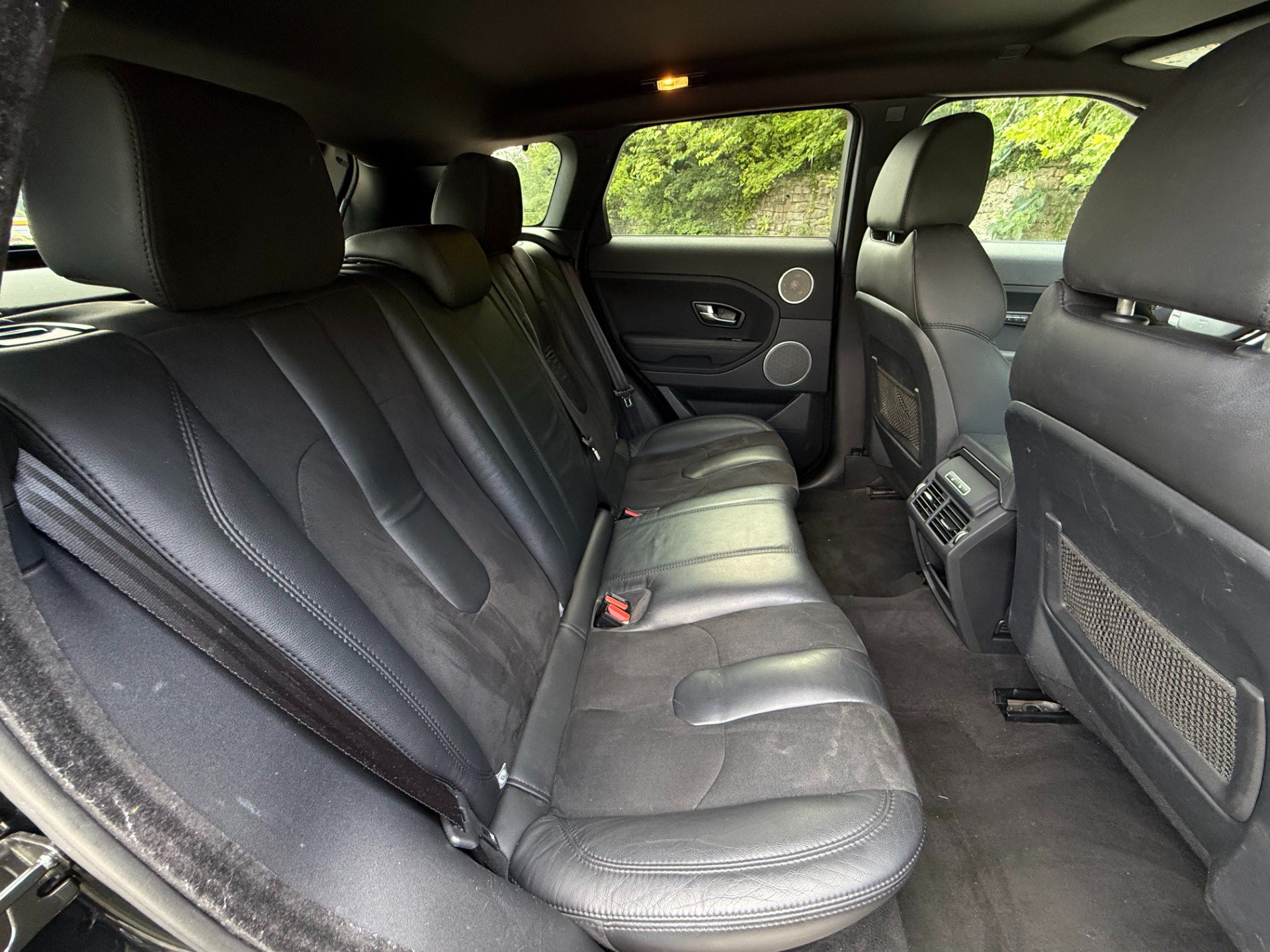 Used 2014 Land Rover Range Rover Evoque Pure AWD/4WD image 19