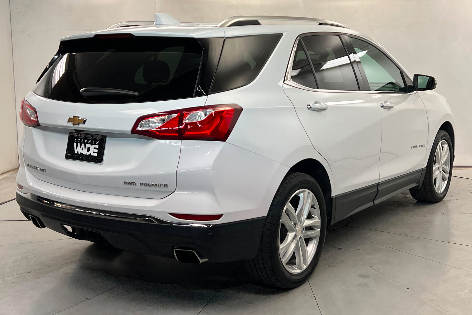 Used 2020 Chevrolet Equinox Premier AWD/4WD image 6