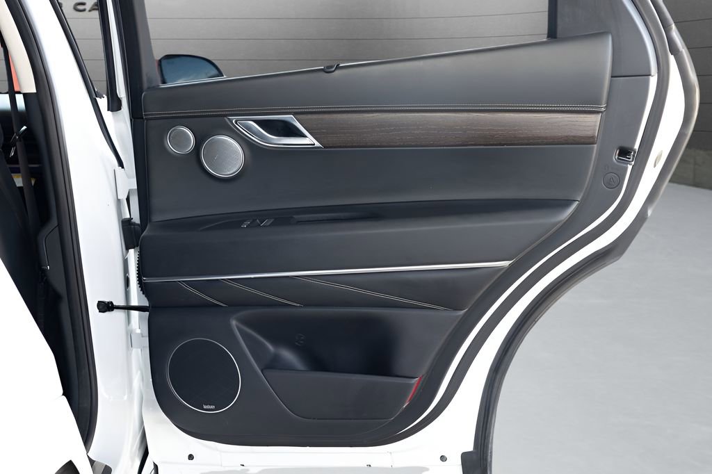 Used 2022 Genesis GV80 2.5T w/ Prestige Package 04 image 69