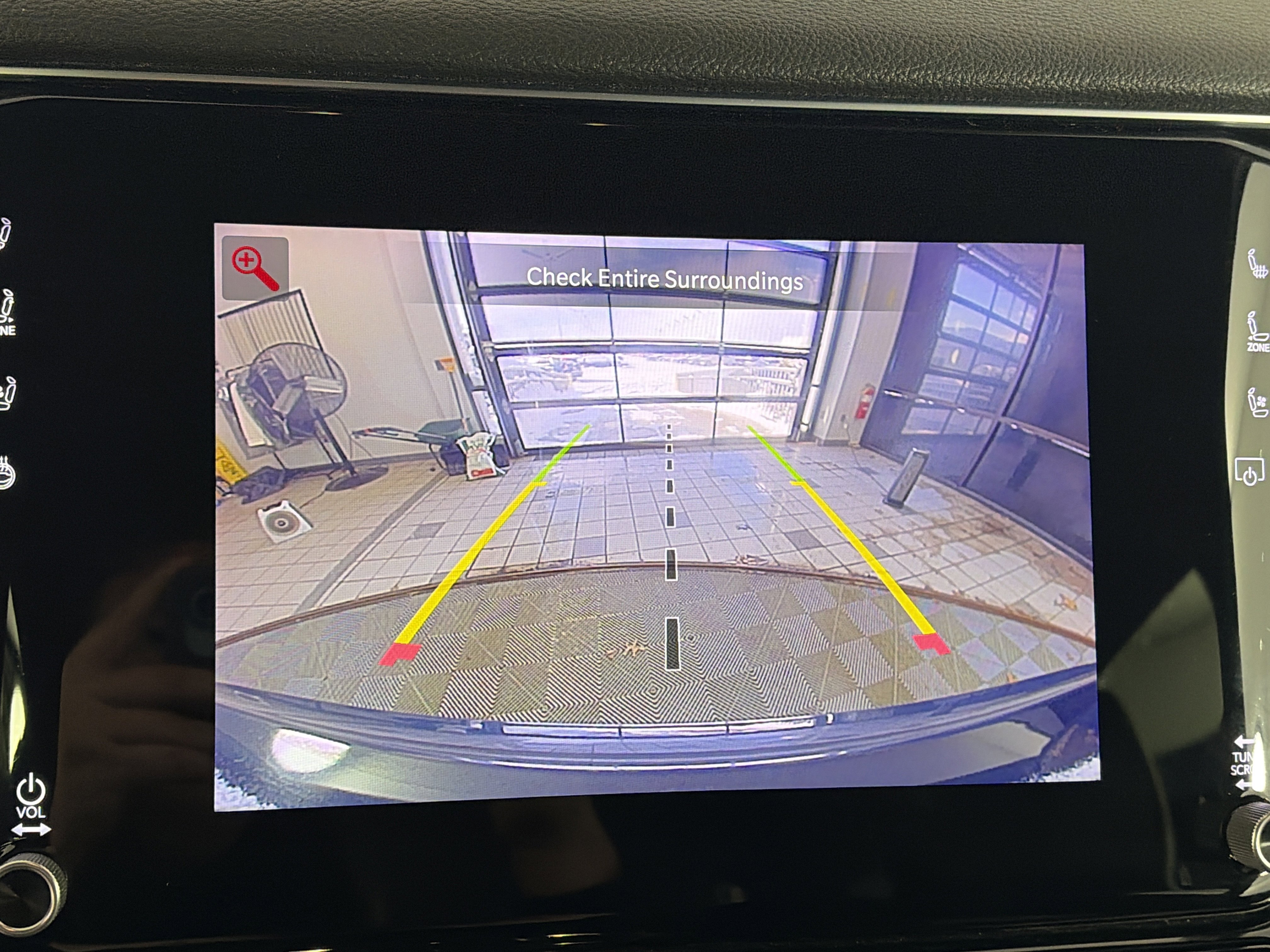 Used 2024 Jeep Wagoneer L Series II w/ Flexible Seating Group image 25