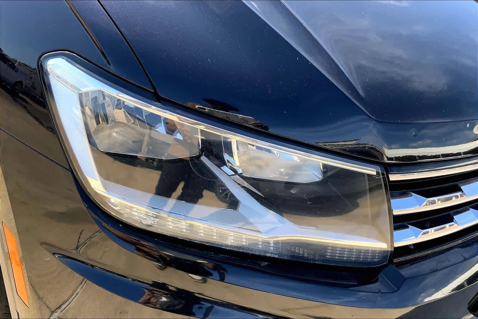 Used 2018 Volkswagen Tiguan S FWD image 26