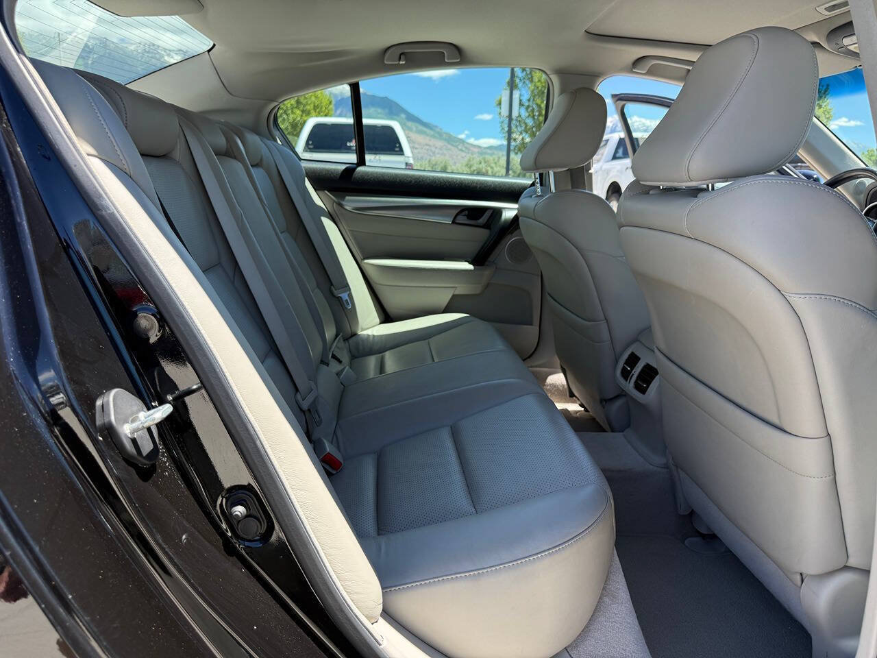 Used 2010 Acura TL w/ Technology Package FWD image 17