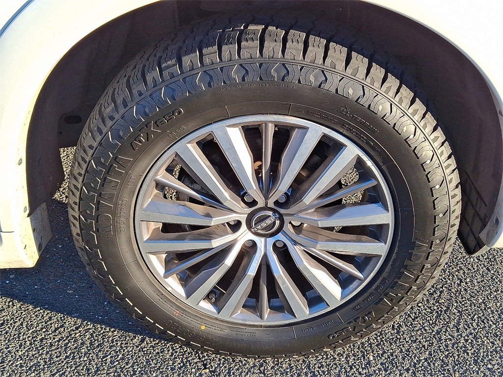 Used 2024 Nissan Armada SL w/ Captain's Chairs Package image 8