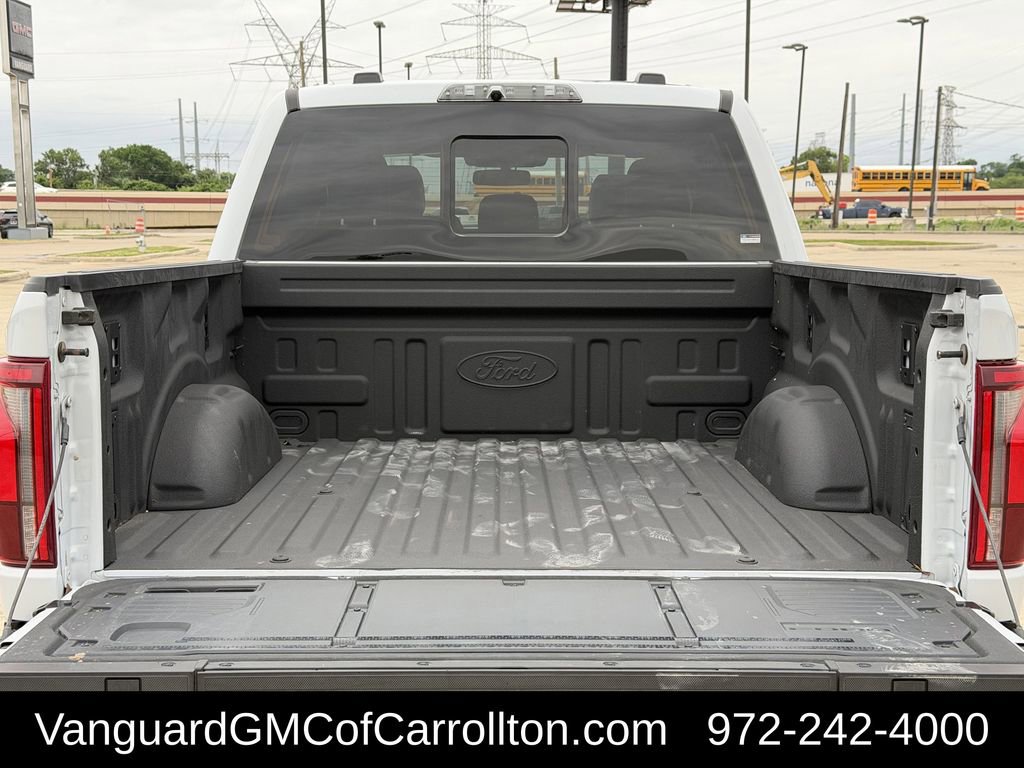 Used 2025 Ford F150 Raptor AWD/4WD image 34