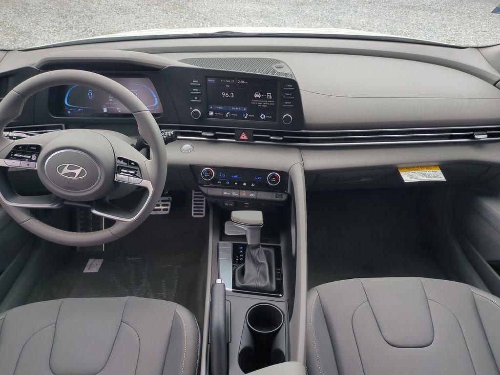 New 2026 Hyundai Elantra Sport image 16