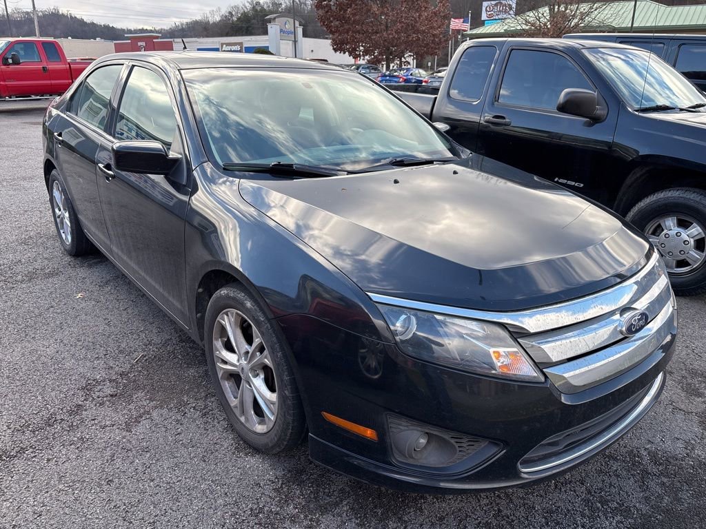 Used 2012 Ford Fusion SE video 3