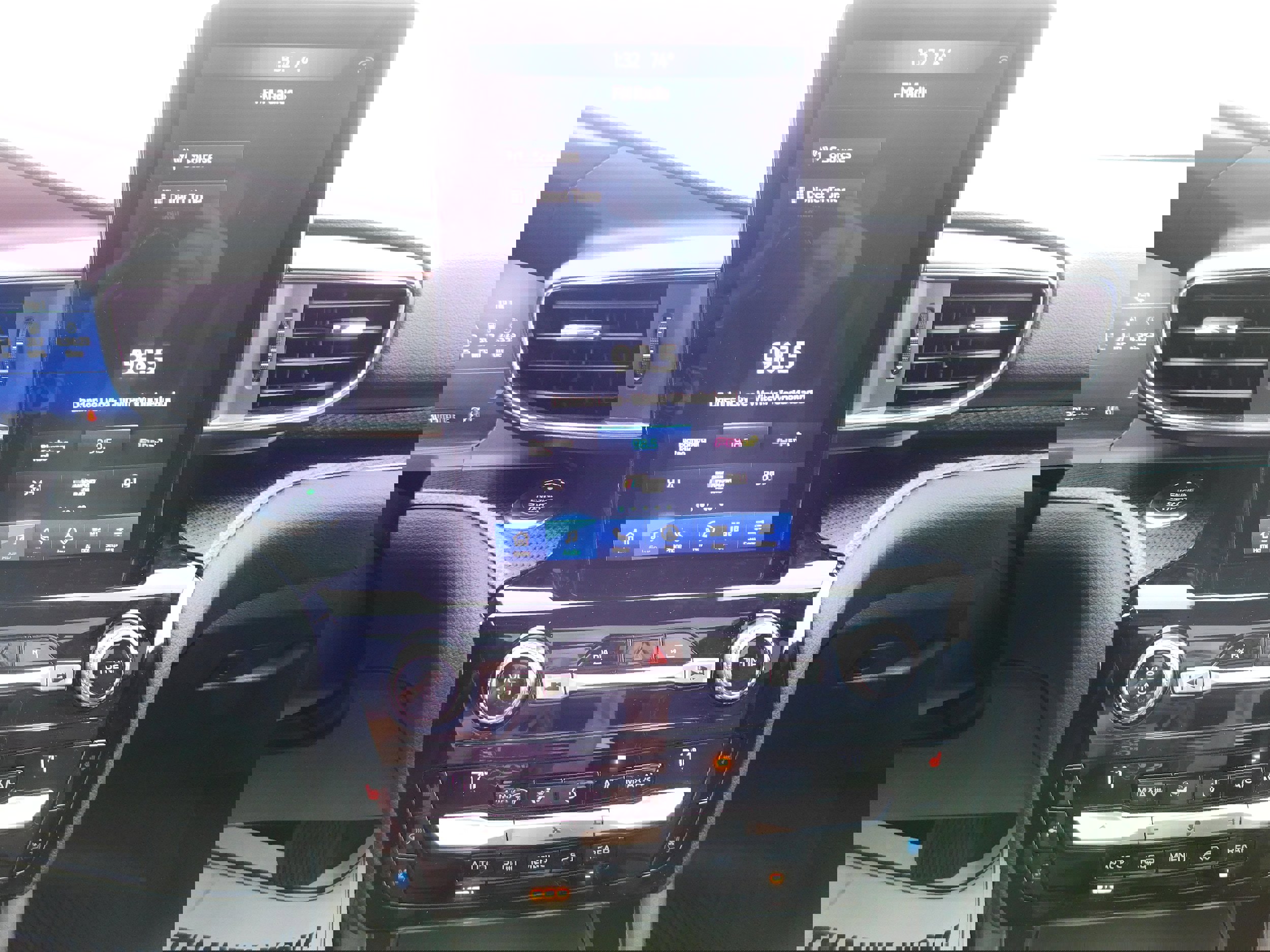 Used 2021 Ford Explorer ST w/ Equipment Group 401A image 24