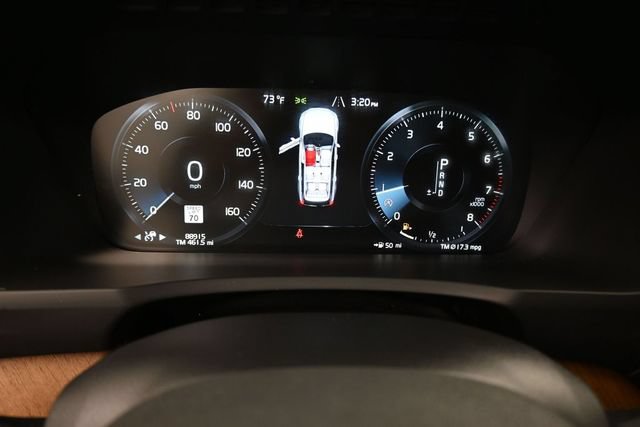 Used 2022 Volvo XC90 T6 Momentum w/ Climate Package AWD/4WD image 10