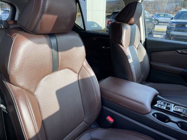 Used 2023 Honda Pilot Elite image 12