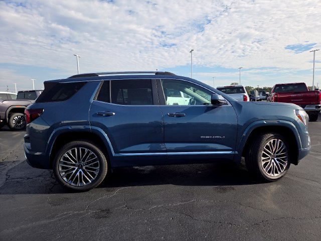 New 2027 GMC Terrain Denali w/ LPO, Floor Liner Package AWD/4WD image 18