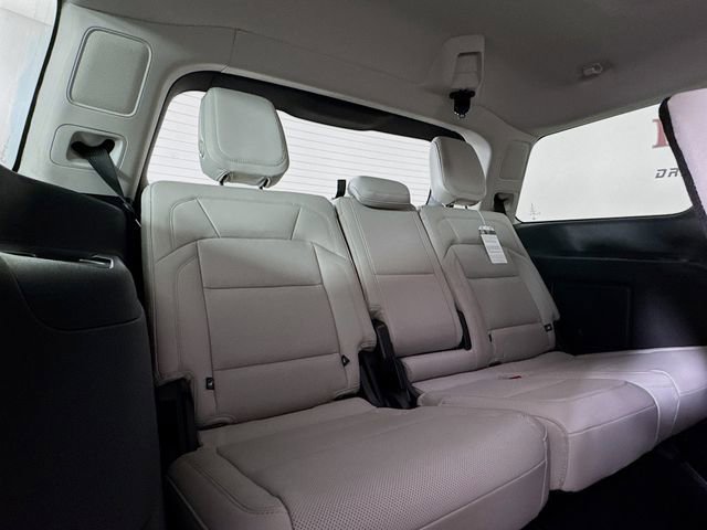 New 2025 Lincoln Navigator Reserve image 29