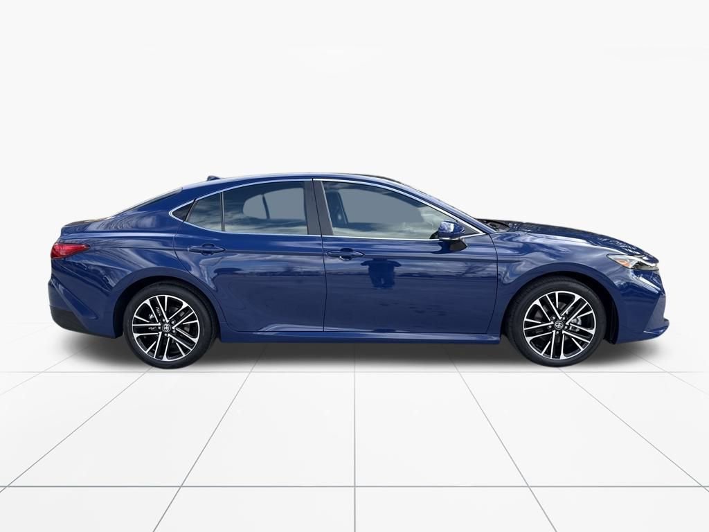 Used 2026 Toyota Camry XLE image 10