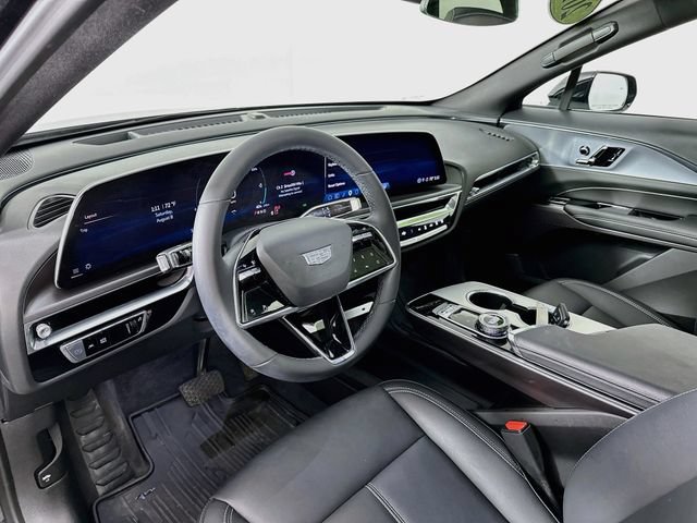 Used 2024 Cadillac Lyriq Tech w/ Driver Assist Package AWD/4WD image 9