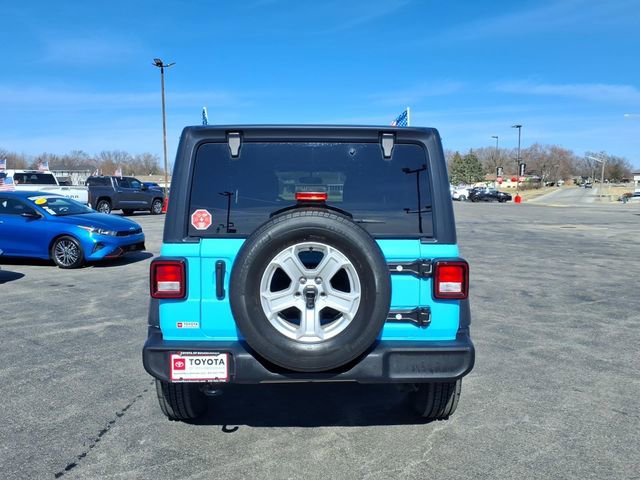 Used 2022 Jeep Wrangler Unlimited Sport image 4
