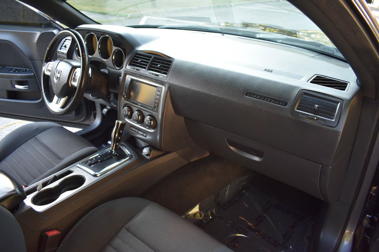 Used 2014 Dodge Challenger R/T w/ Blacktop Package RWD image 21