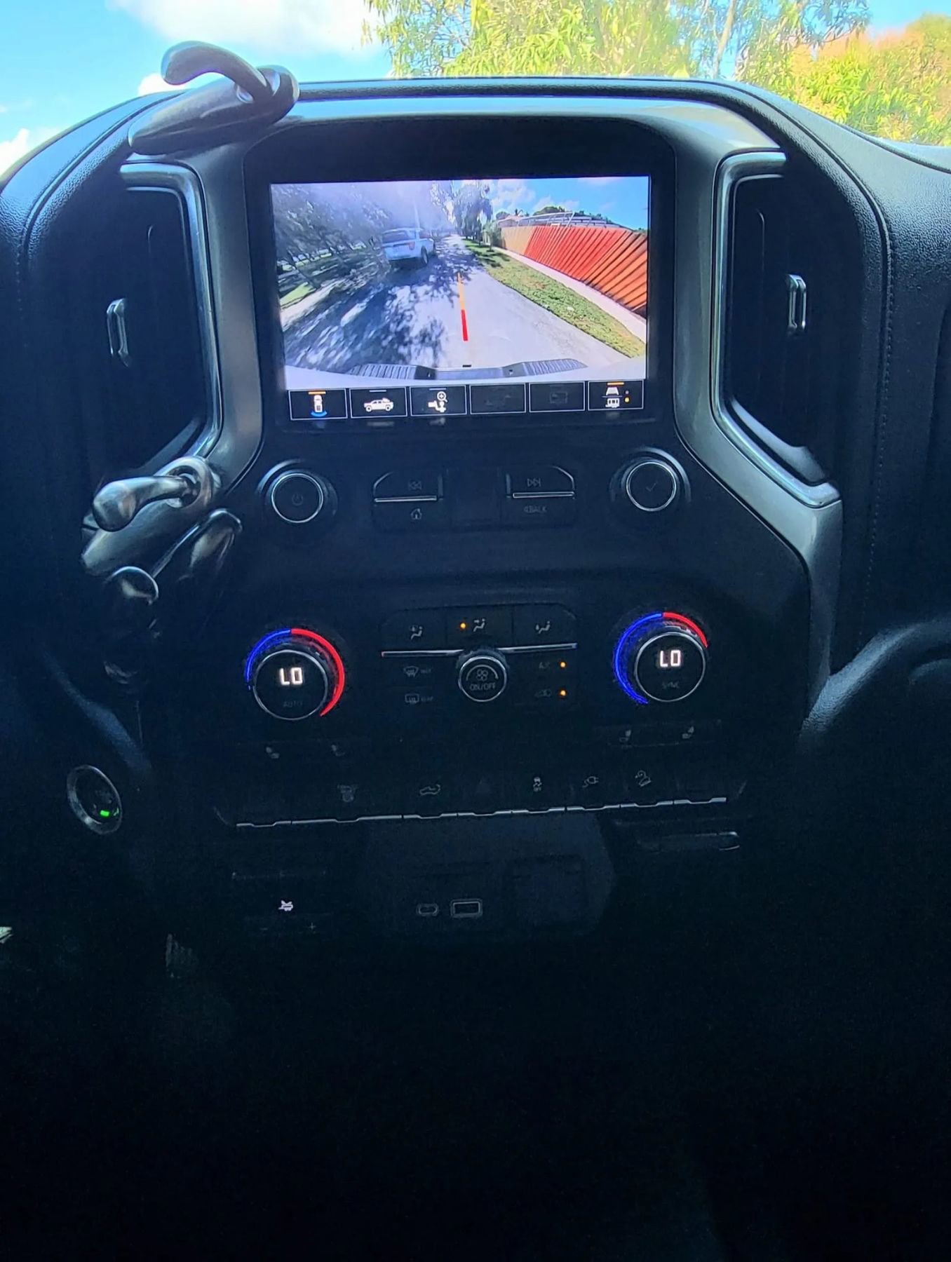 Used 2020 Chevrolet Silverado 3500 LTZ w/ Z71 Off-Road Package AWD/4WD image 6