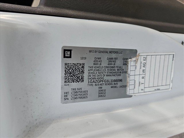 Used 2020 Chevrolet Express 3500 LT w/ LT Preferred Equipment Group RWD image 20