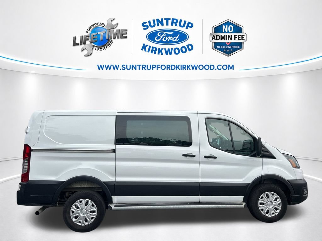 Used 2025 Ford Transit 250 Low Roof w/ Exterior Upgrade Package RWD image 8