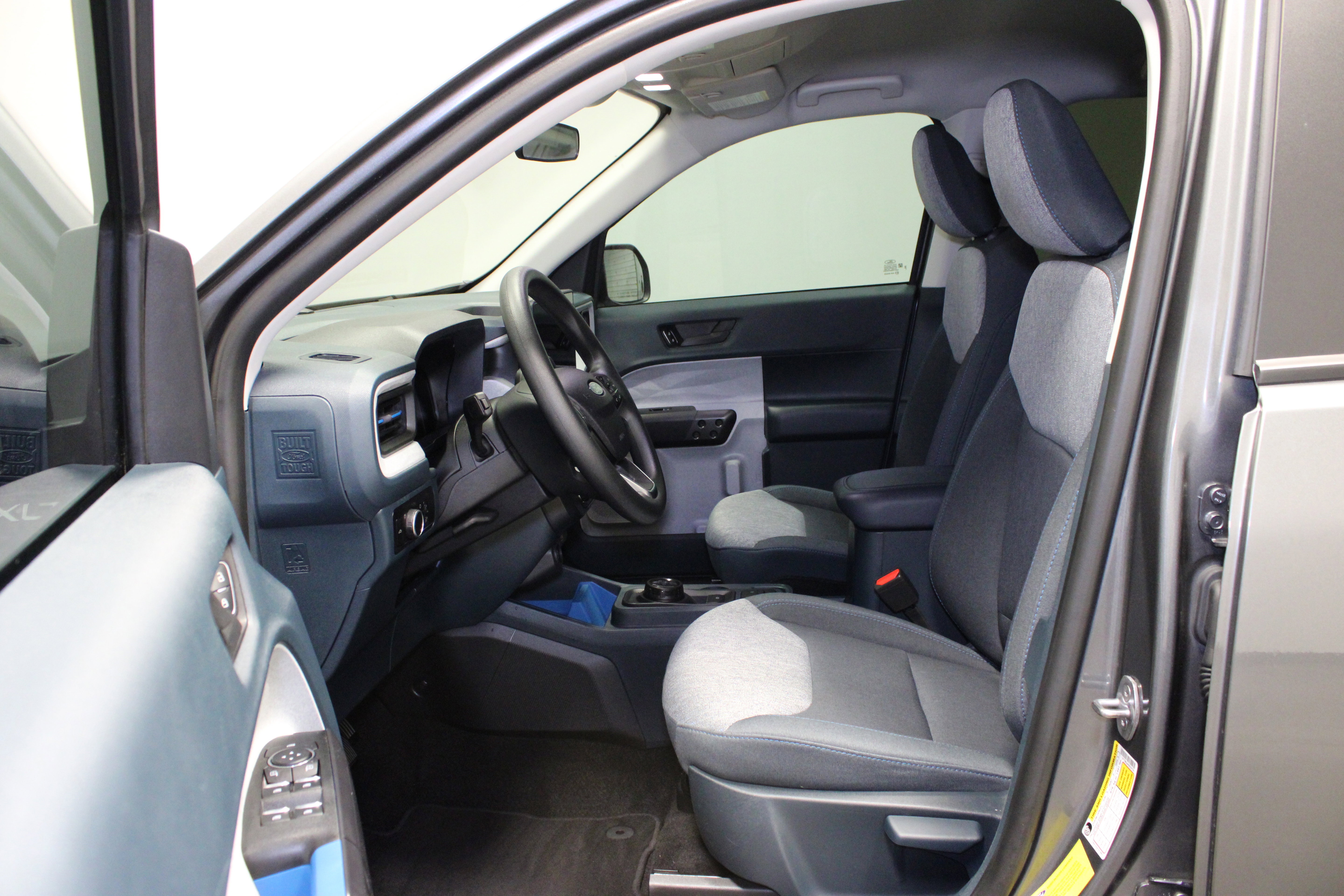 Used 2025 Ford Maverick XLT AWD/4WD image 17