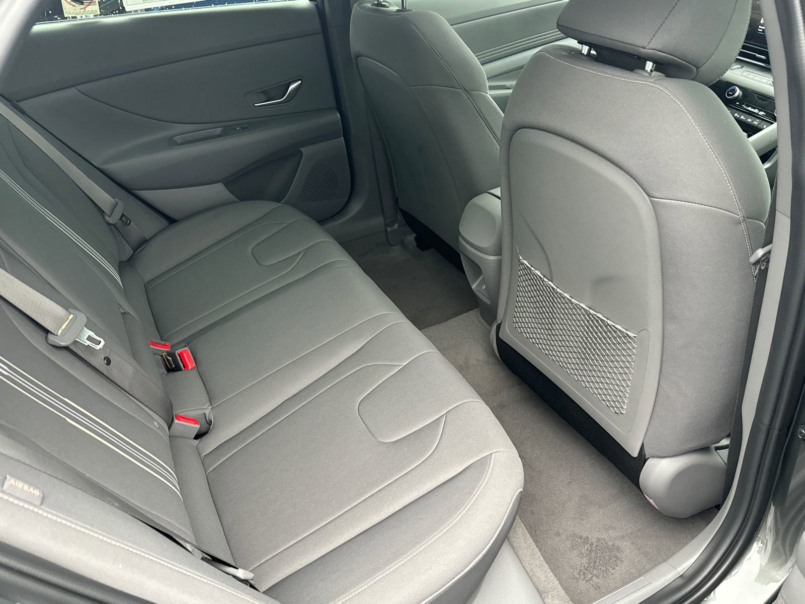 Certified 2025 Hyundai Elantra SEL w/ Cargo Package image 15