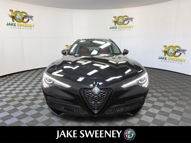 Used 2021 Alfa Romeo Stelvio Sprint w/ Nero Edizione image 3