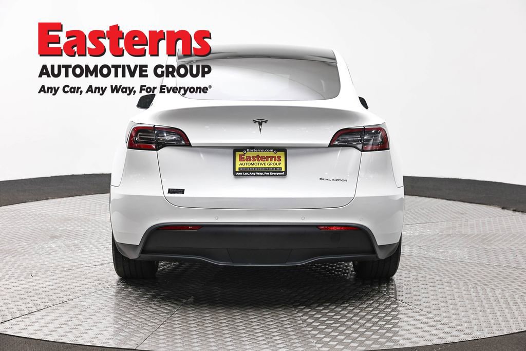 Used 2020 Tesla Model Y Long Range image 6