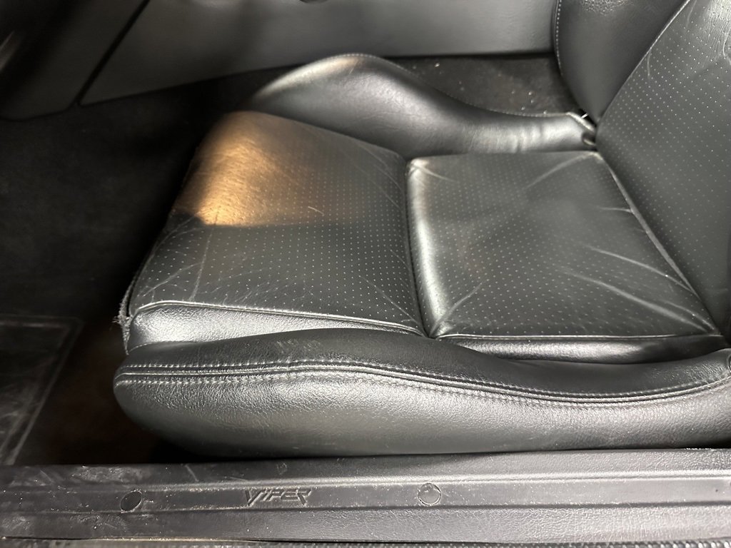 Used 2002 Dodge Viper RT/10 image 21