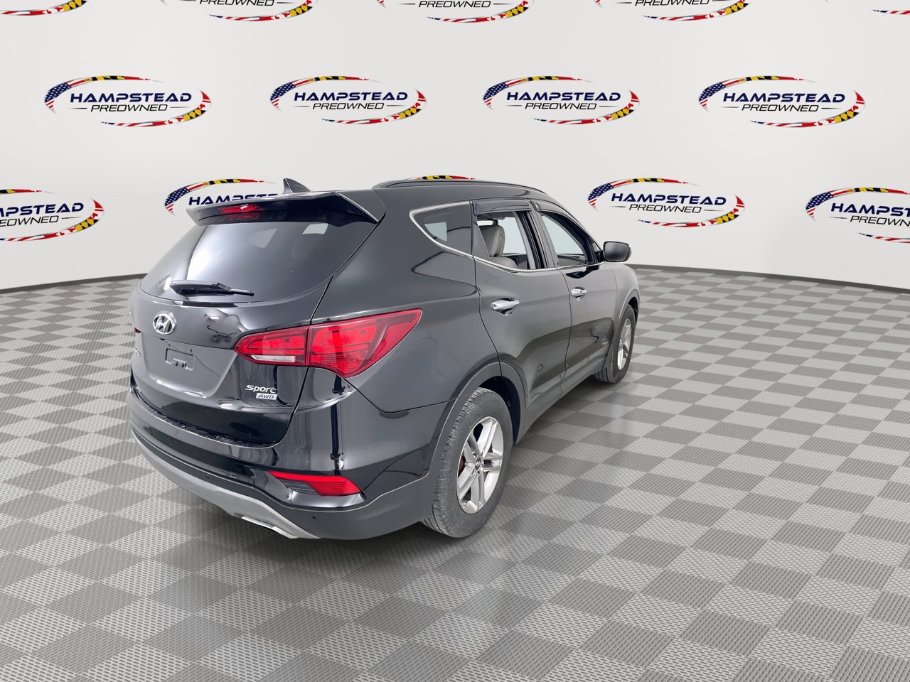 Used 2018 Hyundai Santa Fe Sport w/ 2.4L Tech Package 04 AWD/4WD image 8