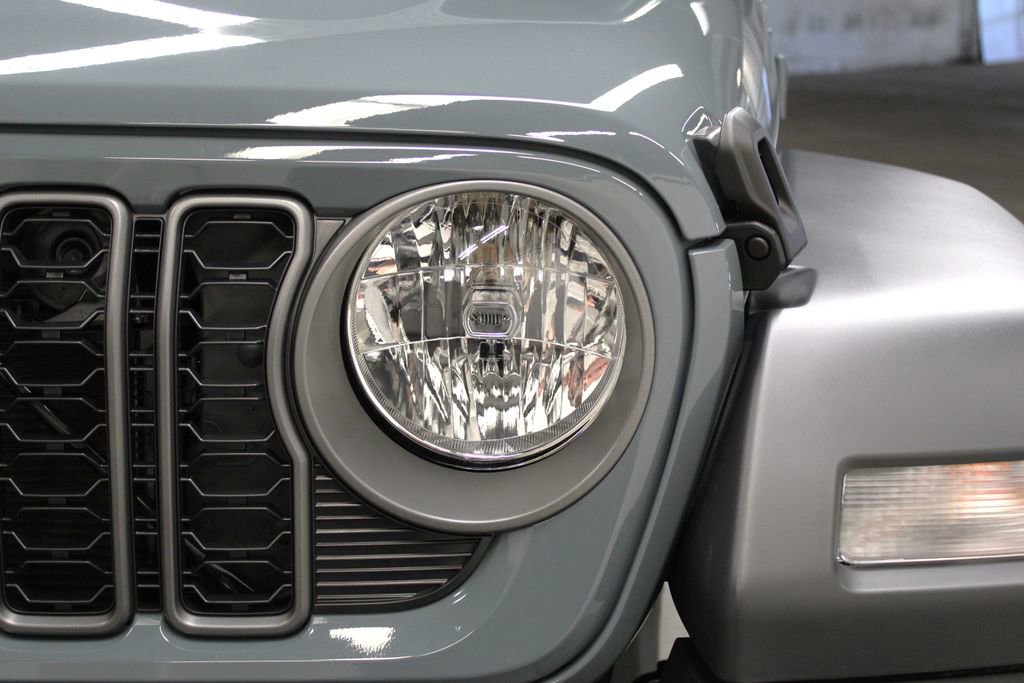 New 2026 Jeep Wrangler Sport S image 31
