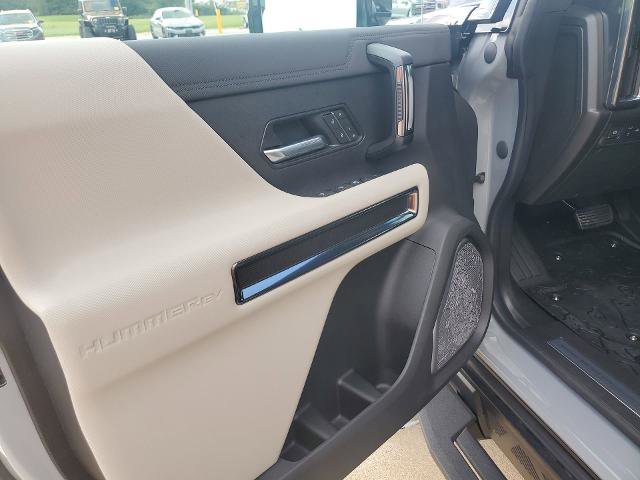 New 2026 GMC Hummer EV SUV w/ LPO, Dark Essentials Package image 28